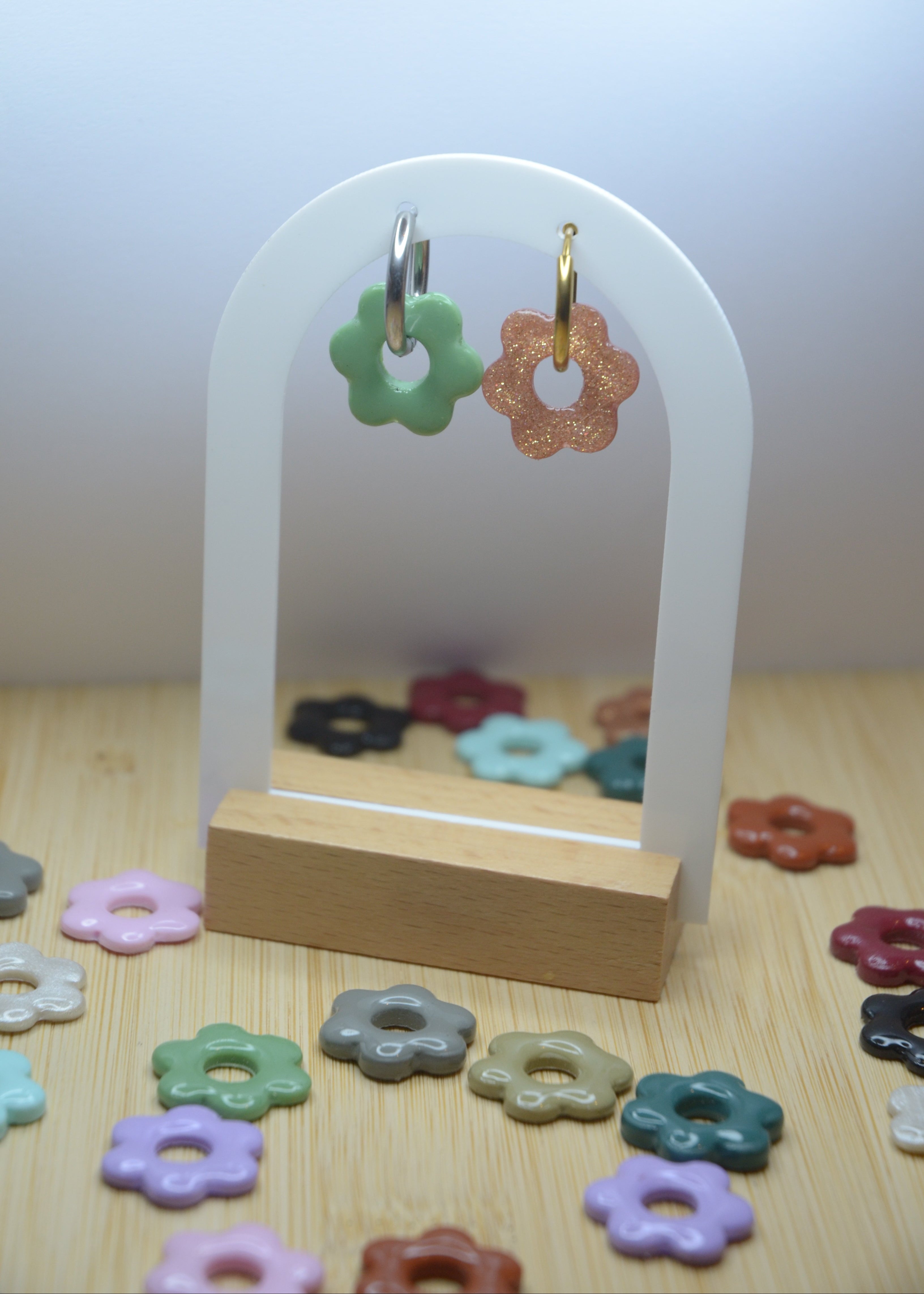 Mini Flowers  - Solid Colours