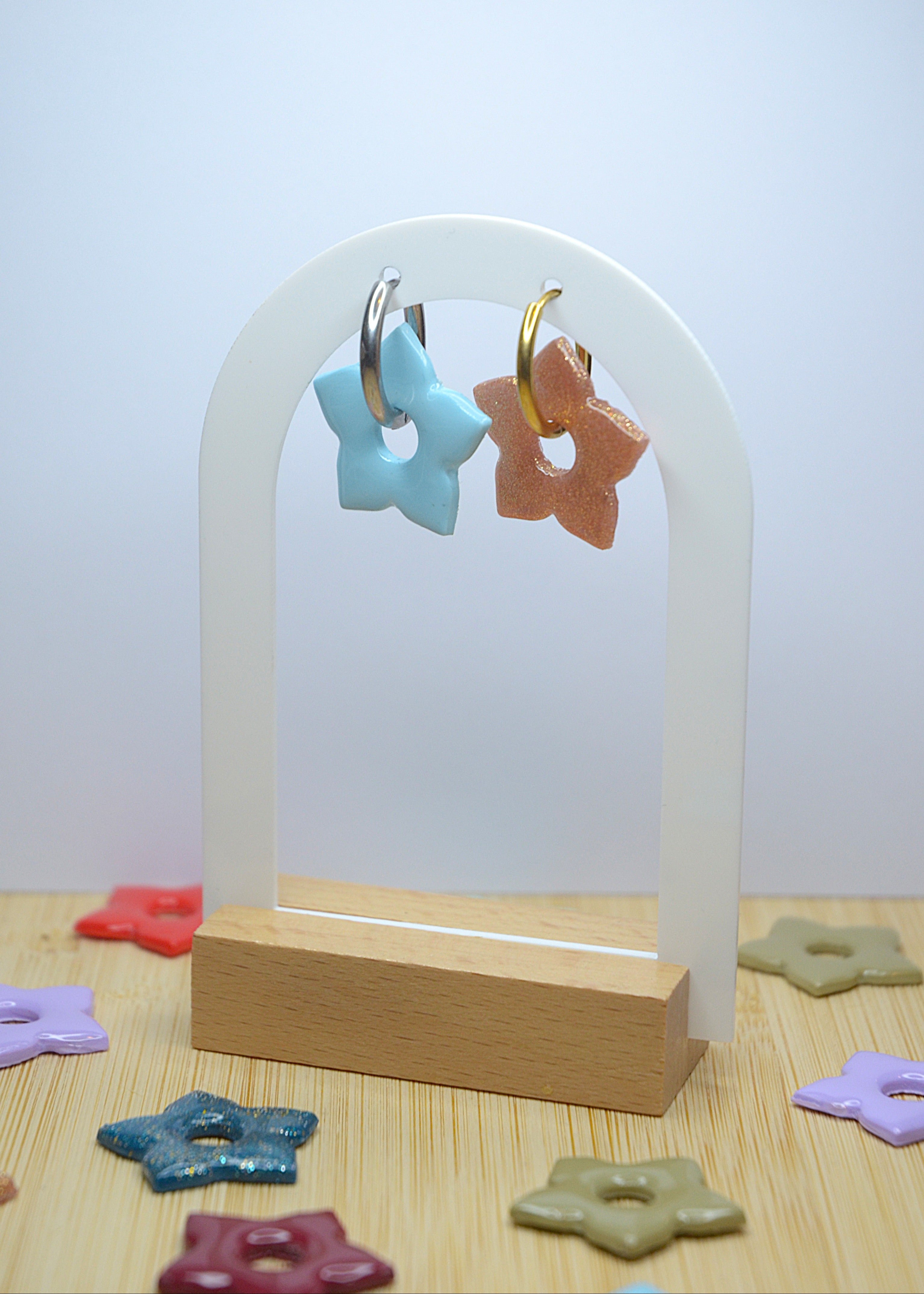 Pointy Flowers  - Solid Colours